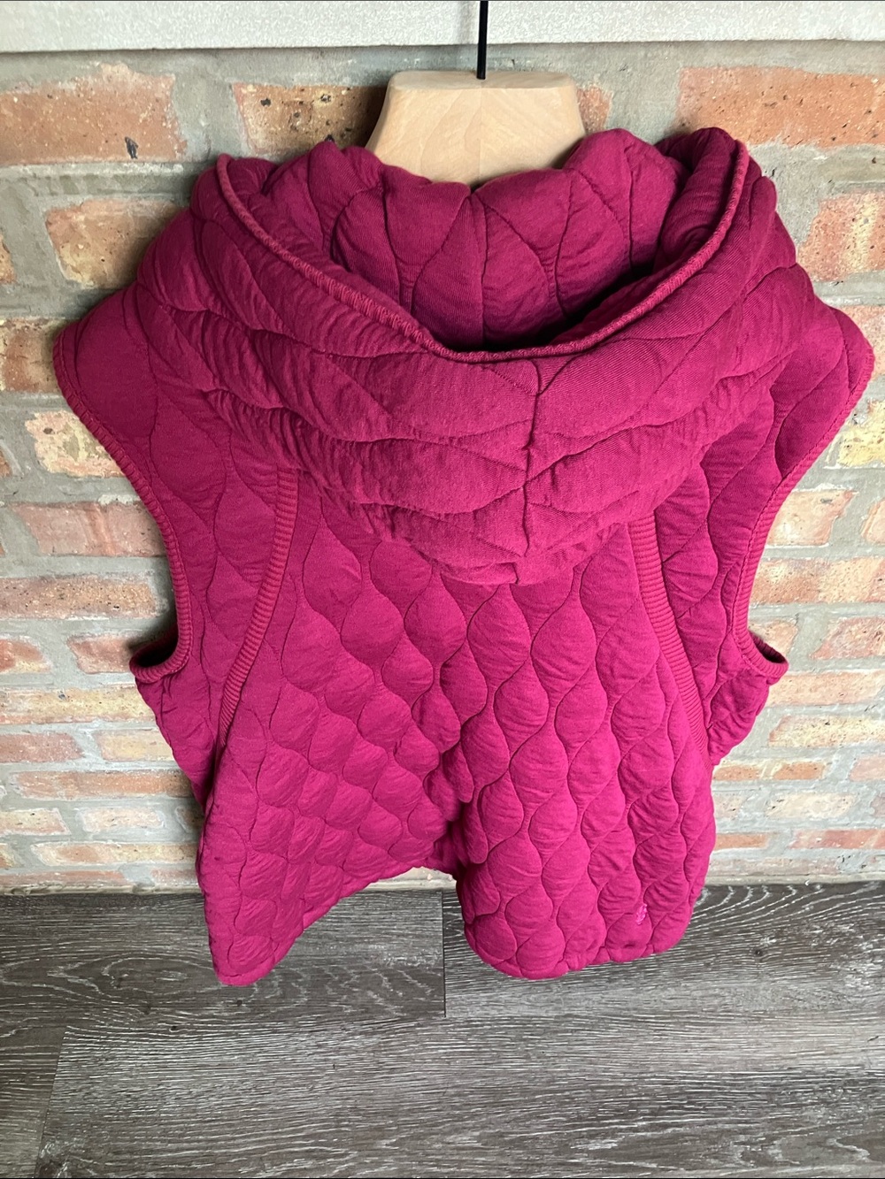 Free People Movement Dream Big Quilted Vest. - Picture 8 of 14